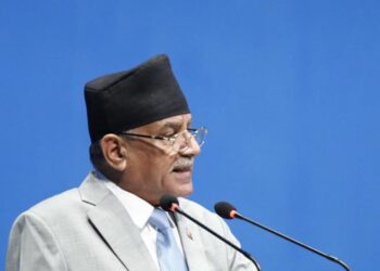 संसदमा प्रचण्डले प्रधानमन्त्री ओलीलाई सोधे- चित्रगुप्तलाई के जबाफ दिनुहुन्छ?