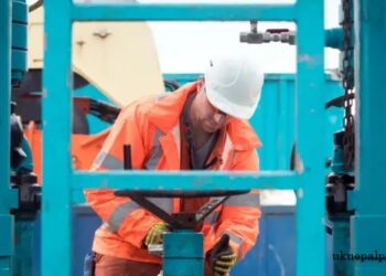 ‘Drill, baby, drill’: Reform UK sets sights on shale gas if elected